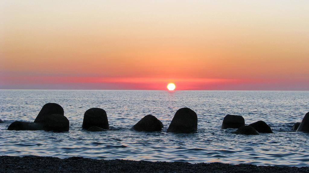 In Riva Al Mare B&B Capo d'Orlando Bagian luar foto